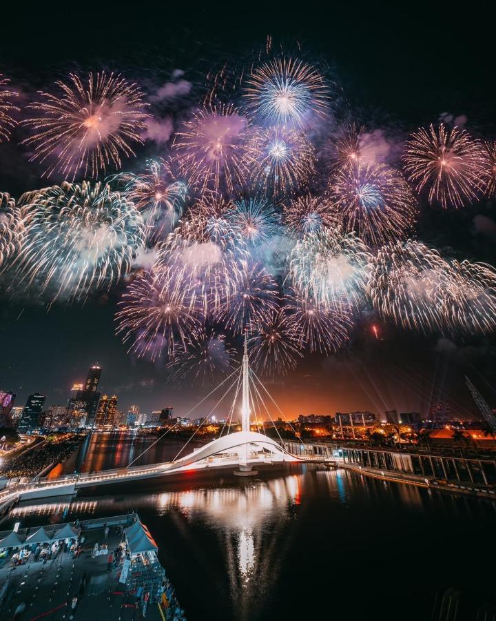 闆娘公寓 Kaohsiung Exteriör bild