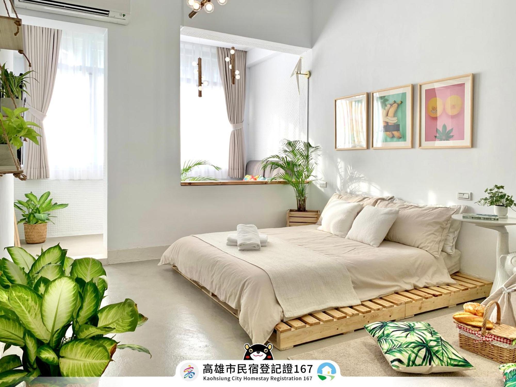 闆娘公寓 Kaohsiung Exteriör bild